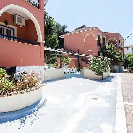 Aparthotel Blue Garden 3*
